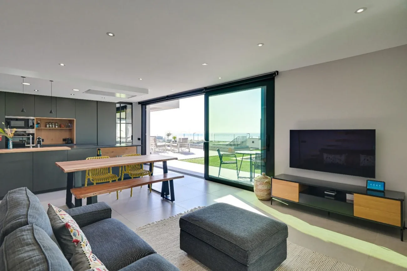 Exclusiva casa con vistas al mar y piscina privada en Santa Susanna