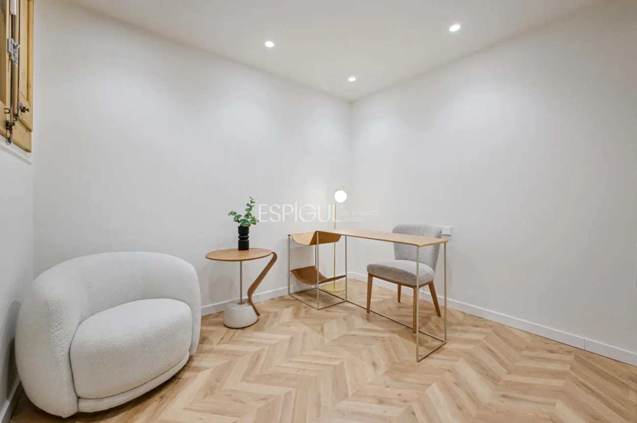 Exclusiva vivienda reformada en Calle Girona, Dreta de l’Eixample