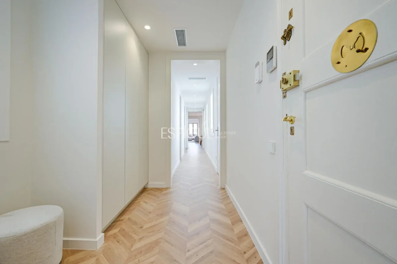 Exclusiva vivienda reformada en Calle Girona, Dreta de l’Eixample