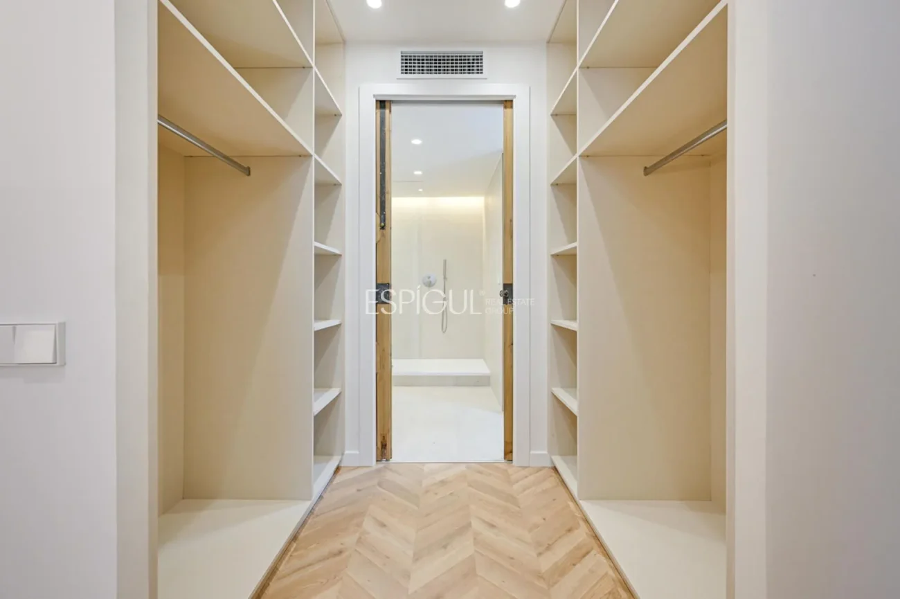 Exclusiva vivienda reformada en Calle Girona, Dreta de l’Eixample