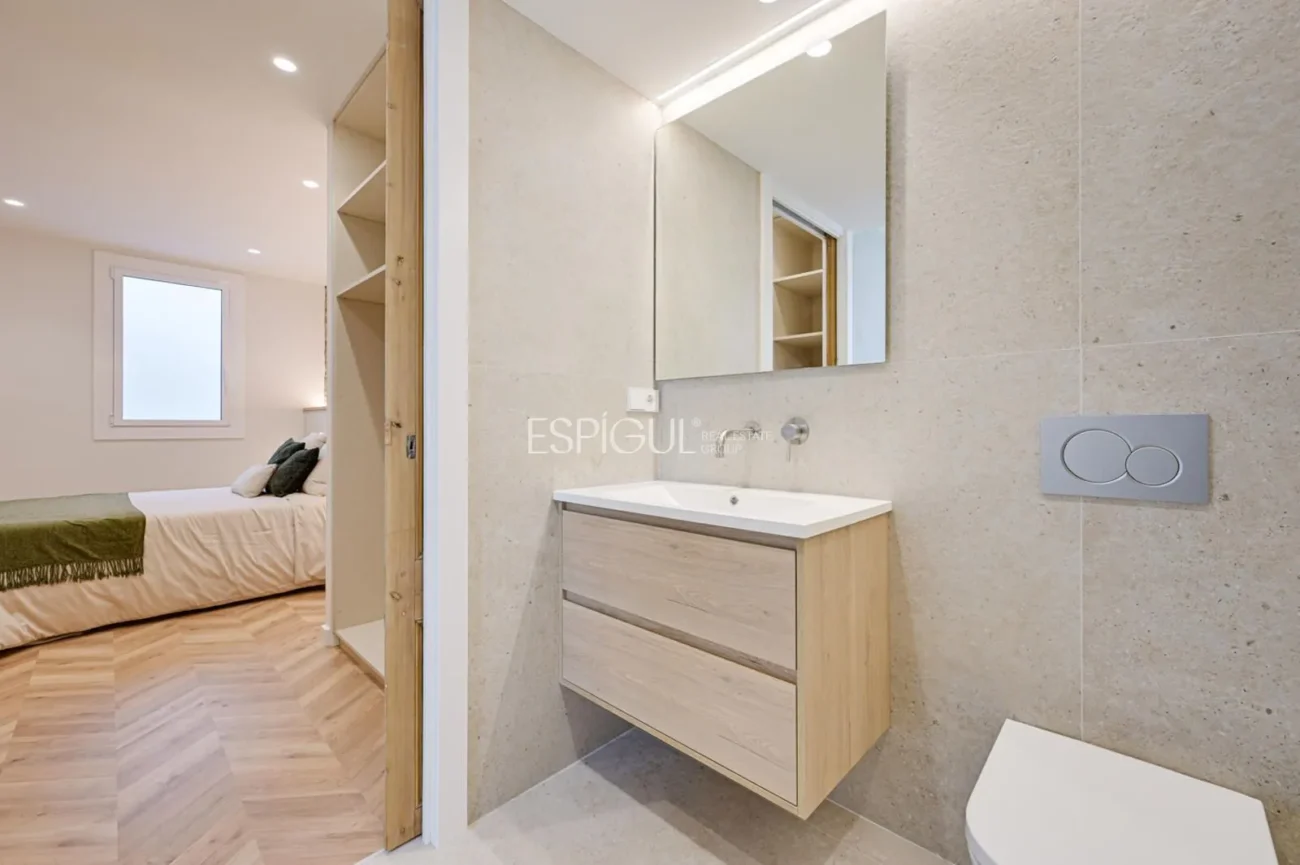 Exclusiva vivienda reformada en Calle Girona, Dreta de l’Eixample