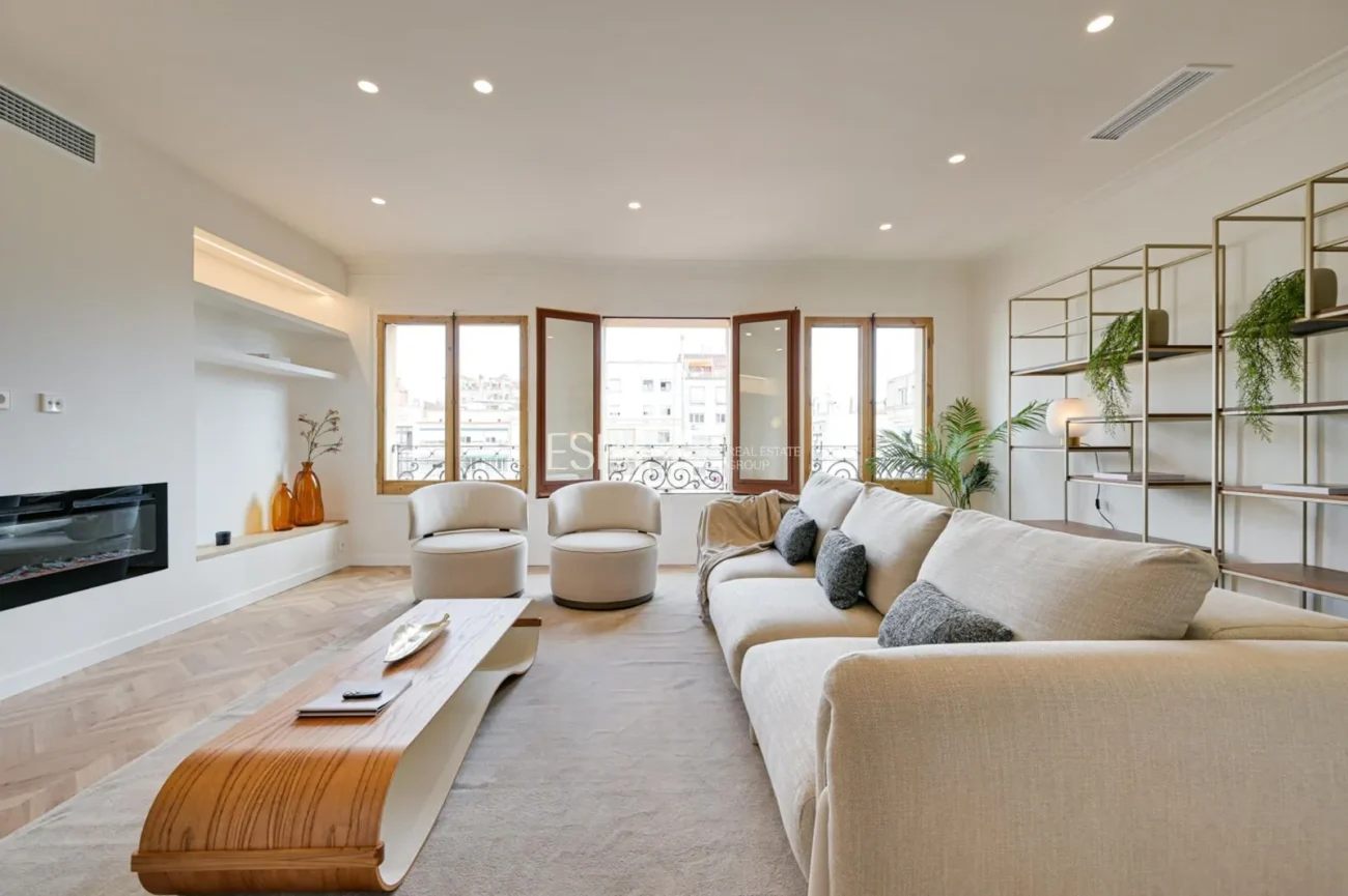 Exclusiva vivienda reformada en Calle Girona, Dreta de l’Eixample