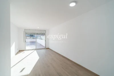 Exclusive Fully Renovated Apartment in the Heart of Salt