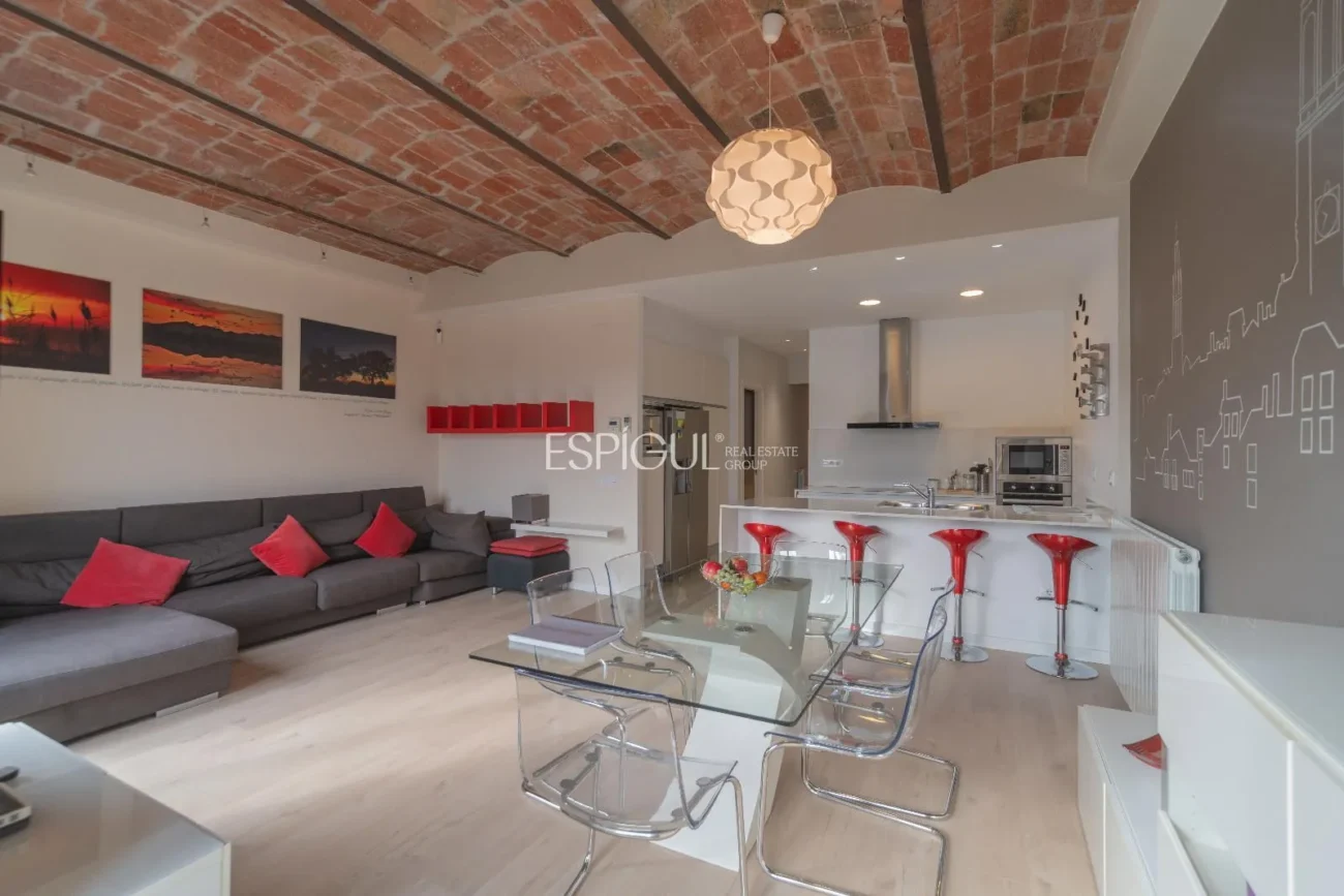 Exclusivo piso en Jaume I