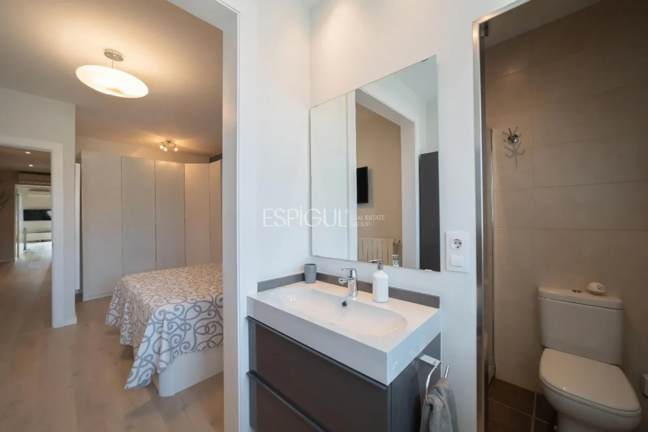 Exclusivo piso en Jaume I