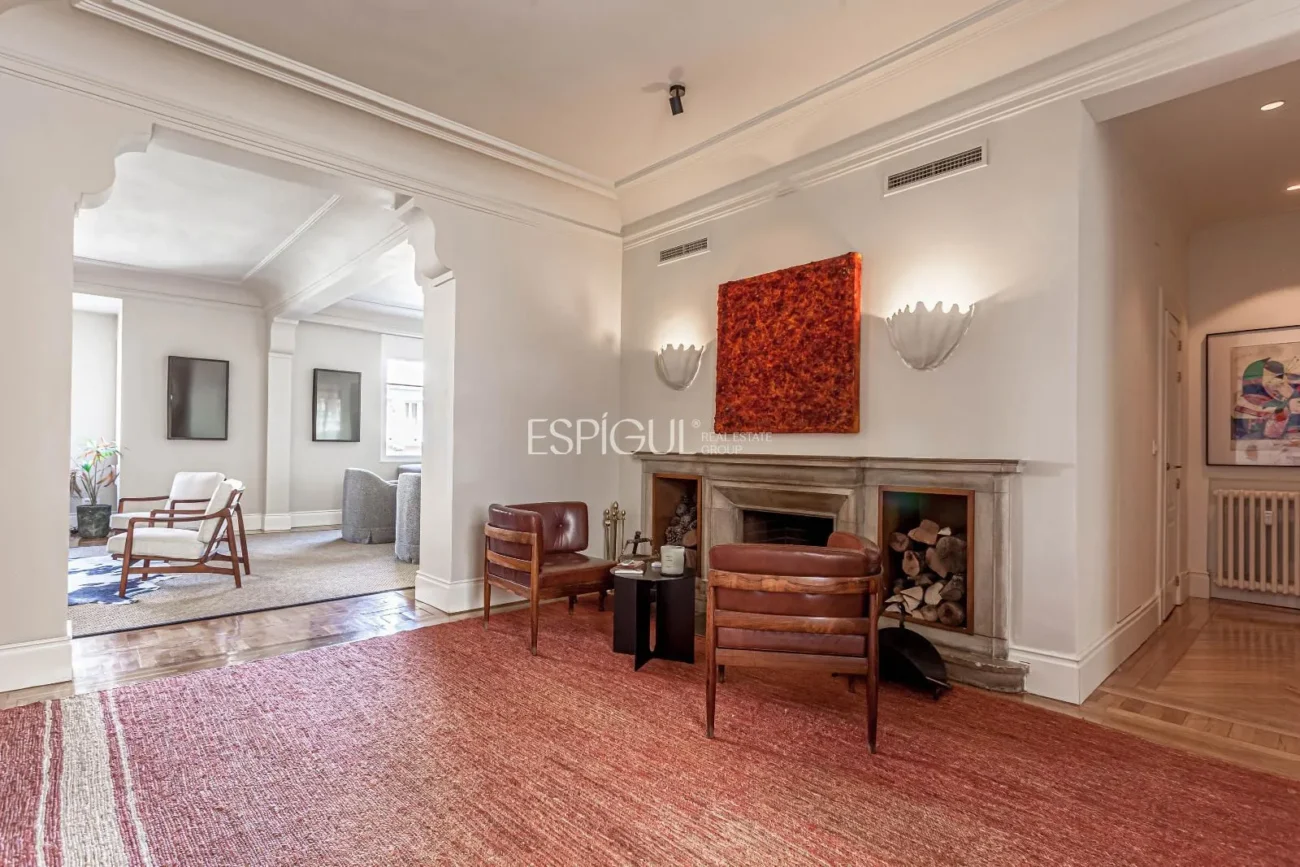 Exclusivo piso exterior en Almagro