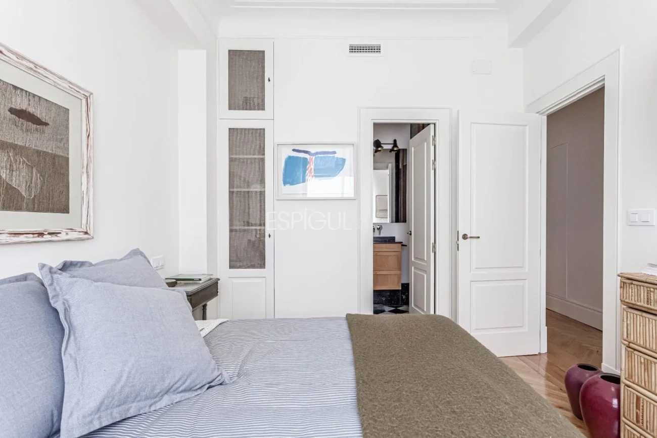 Exclusivo piso exterior en Almagro