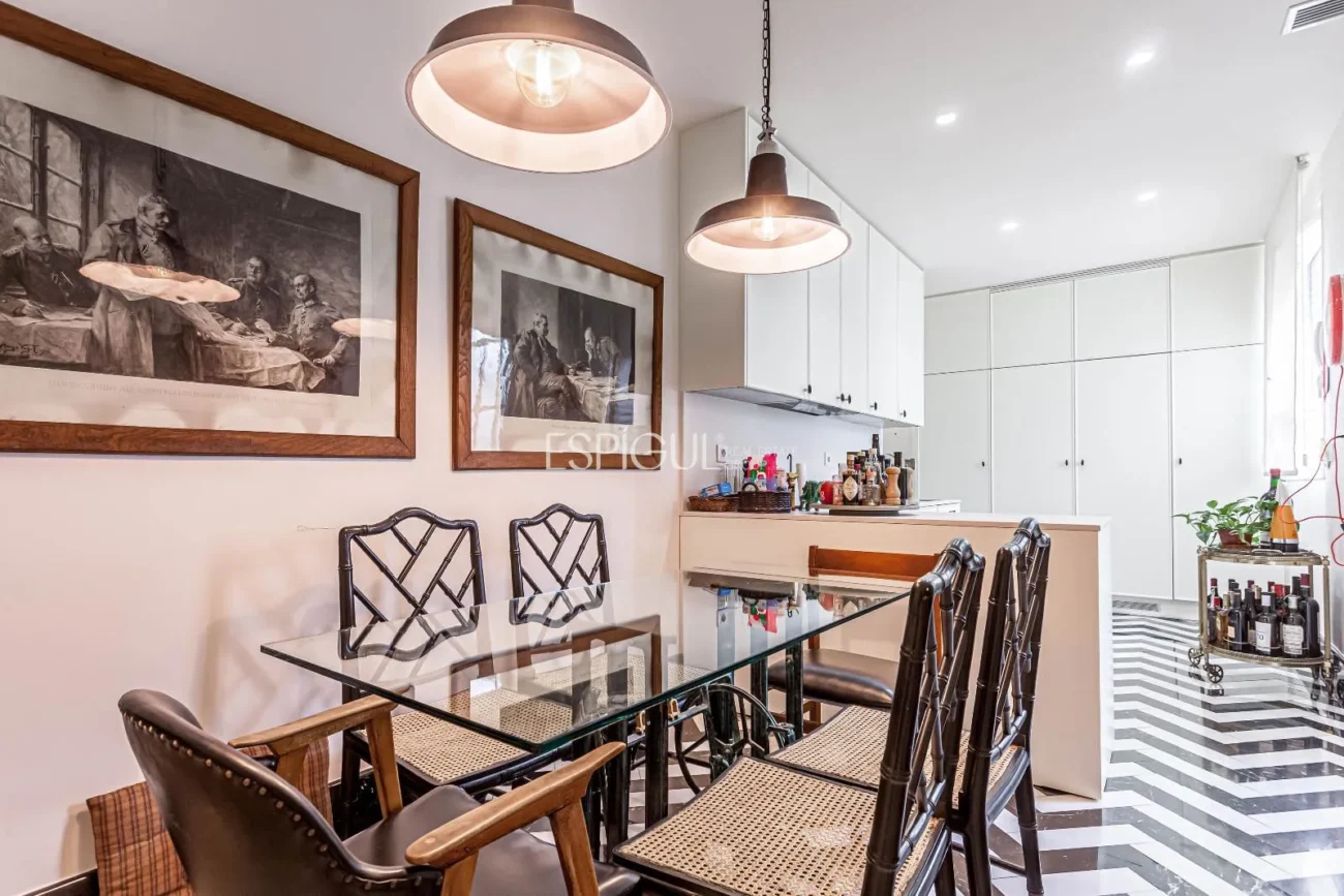 Exclusivo piso exterior en Almagro