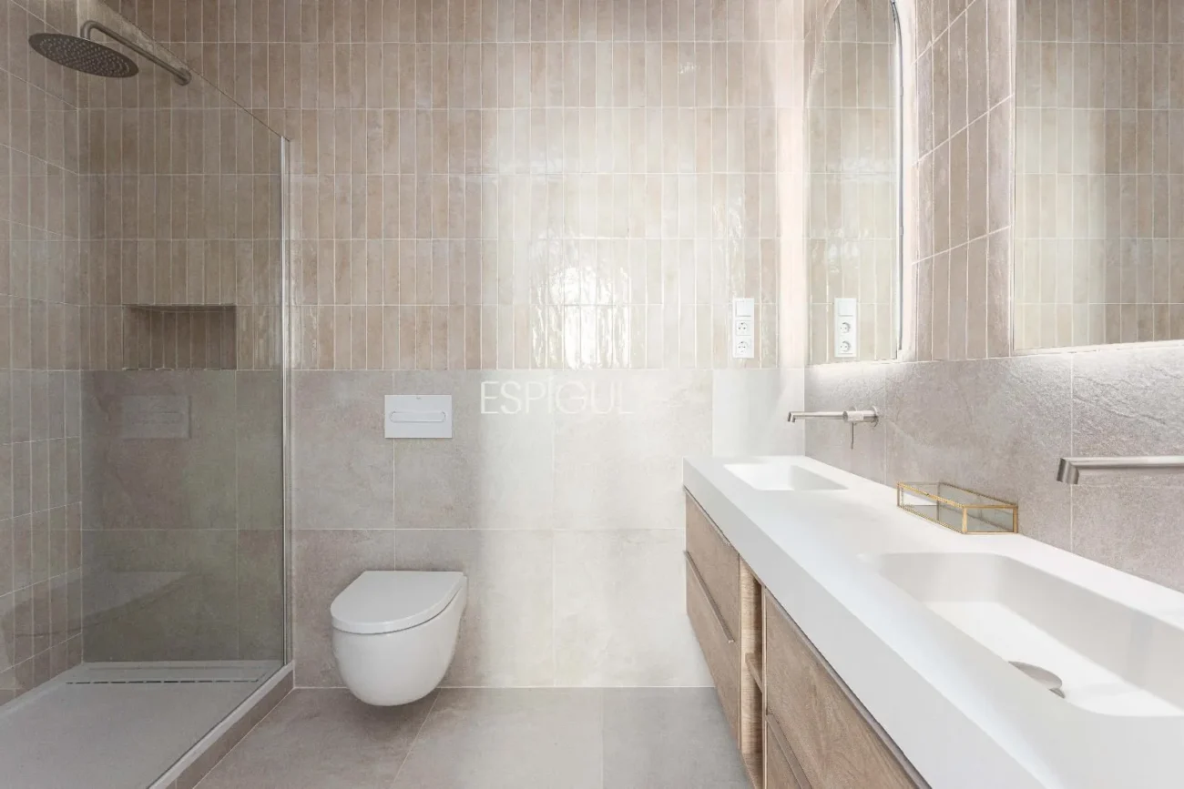 Exclusivo piso reformado en venta en El Born, Barcelona