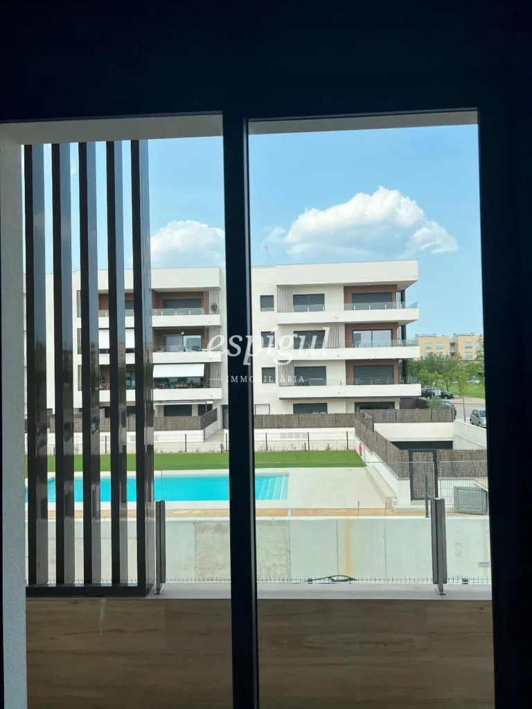 Magnífico piso de obra nueva en Vilablareix!