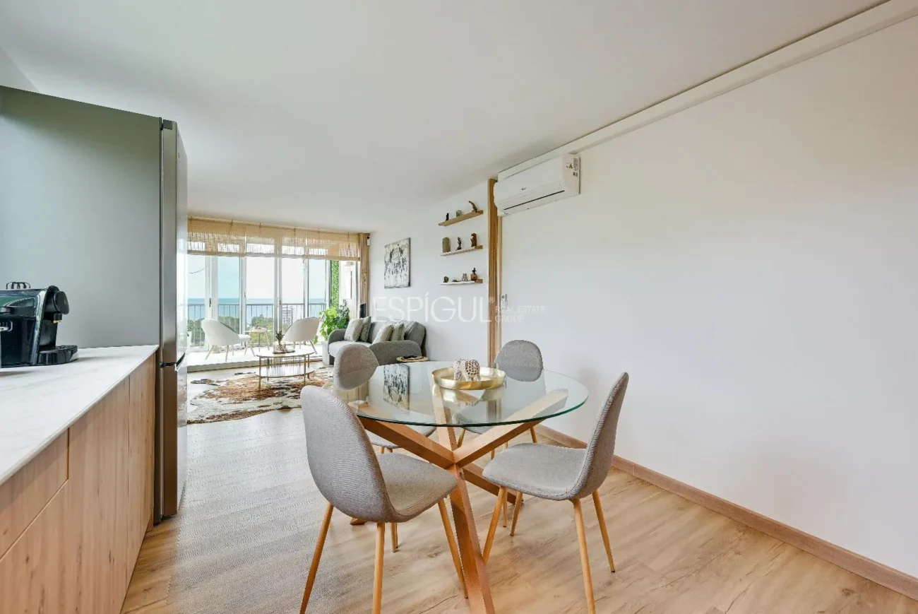 Piso reformado con vistas al mar en Platja d’Aro