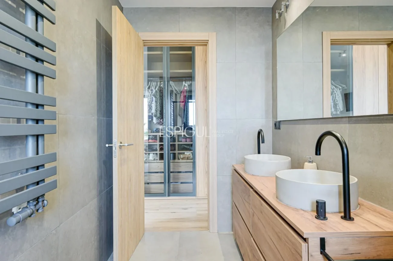 Preciosa casa independiente con piscina en Vallveric, Mataró