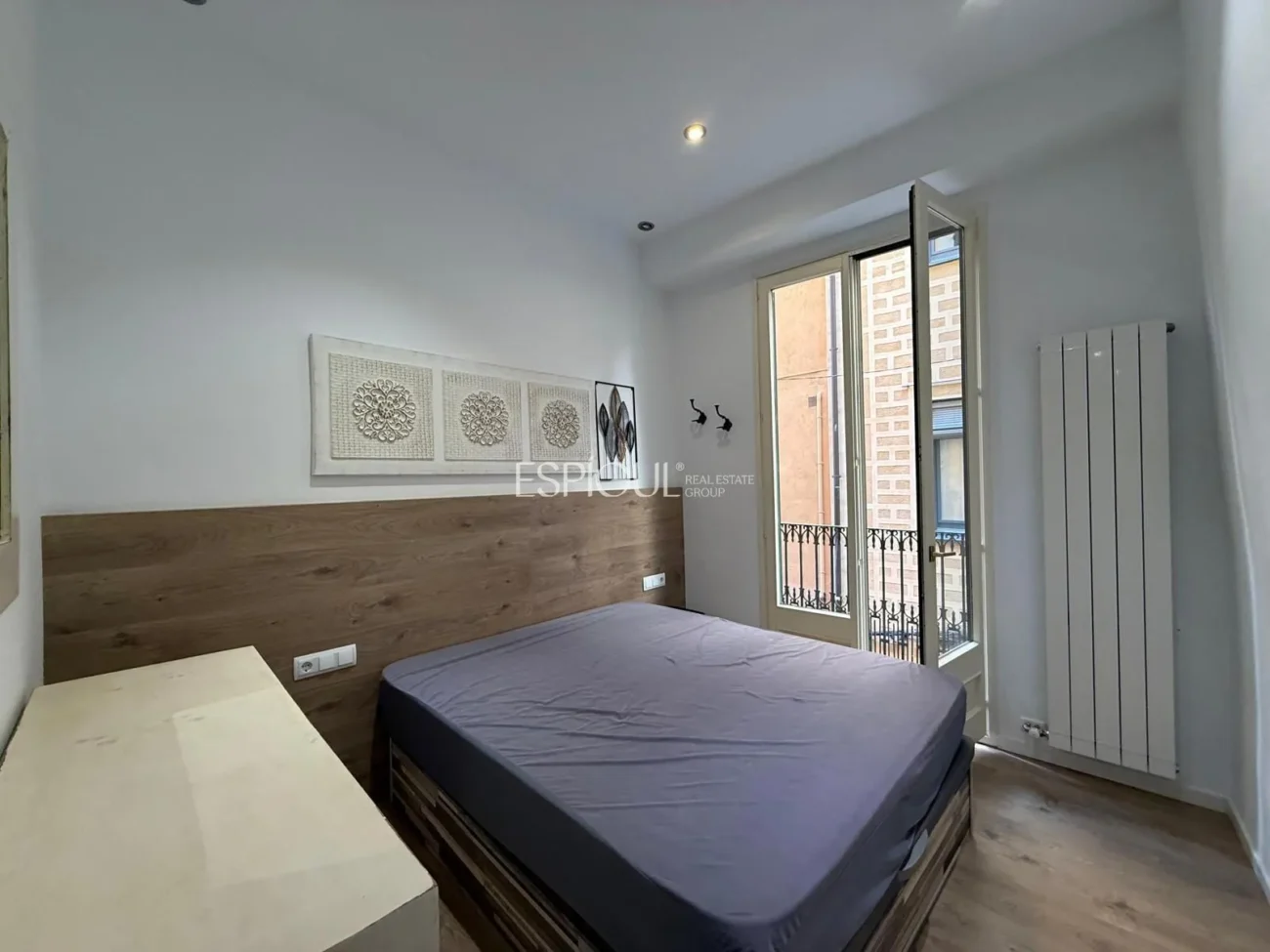 Appartement de trois chambres en location saisonnière au centre de Gérone