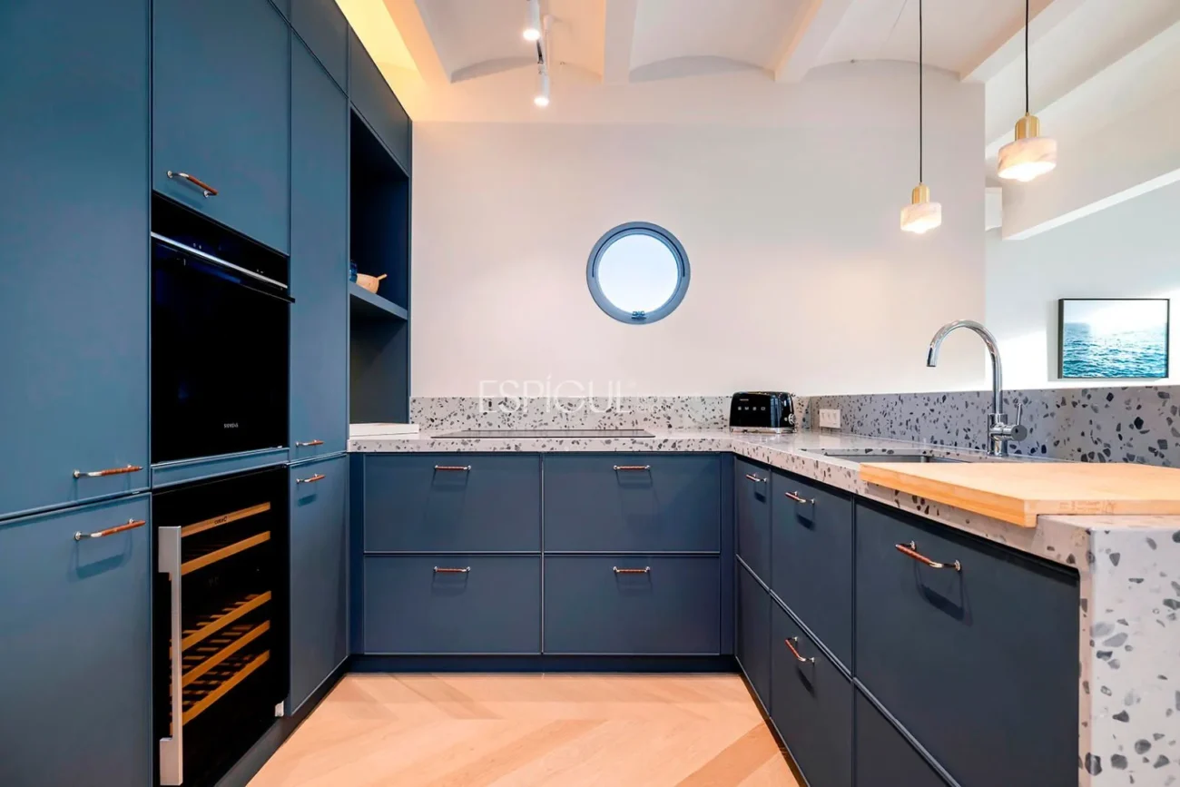 Ático dúplex con terraza en venta en Eixample Dret