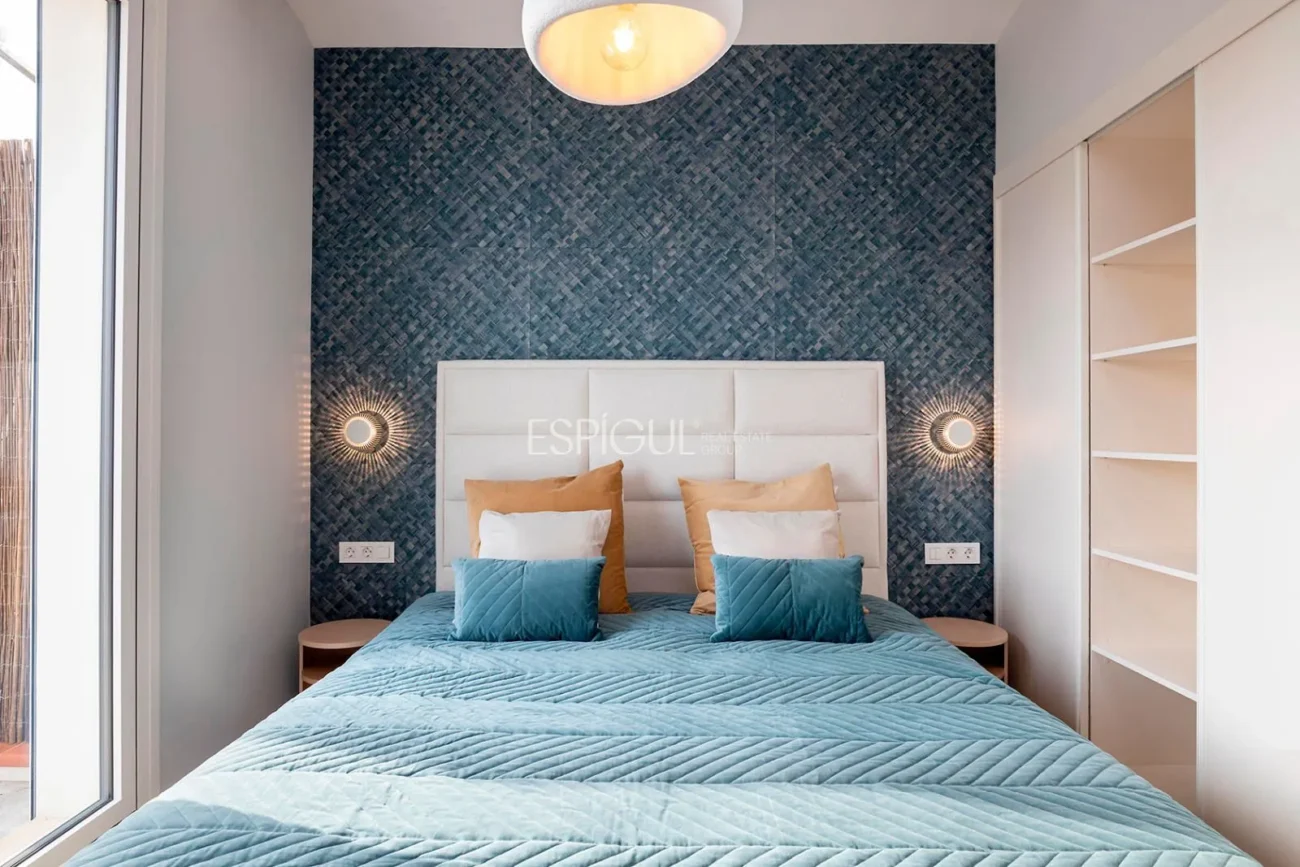 Ático dúplex con terraza en venta en Eixample Dret