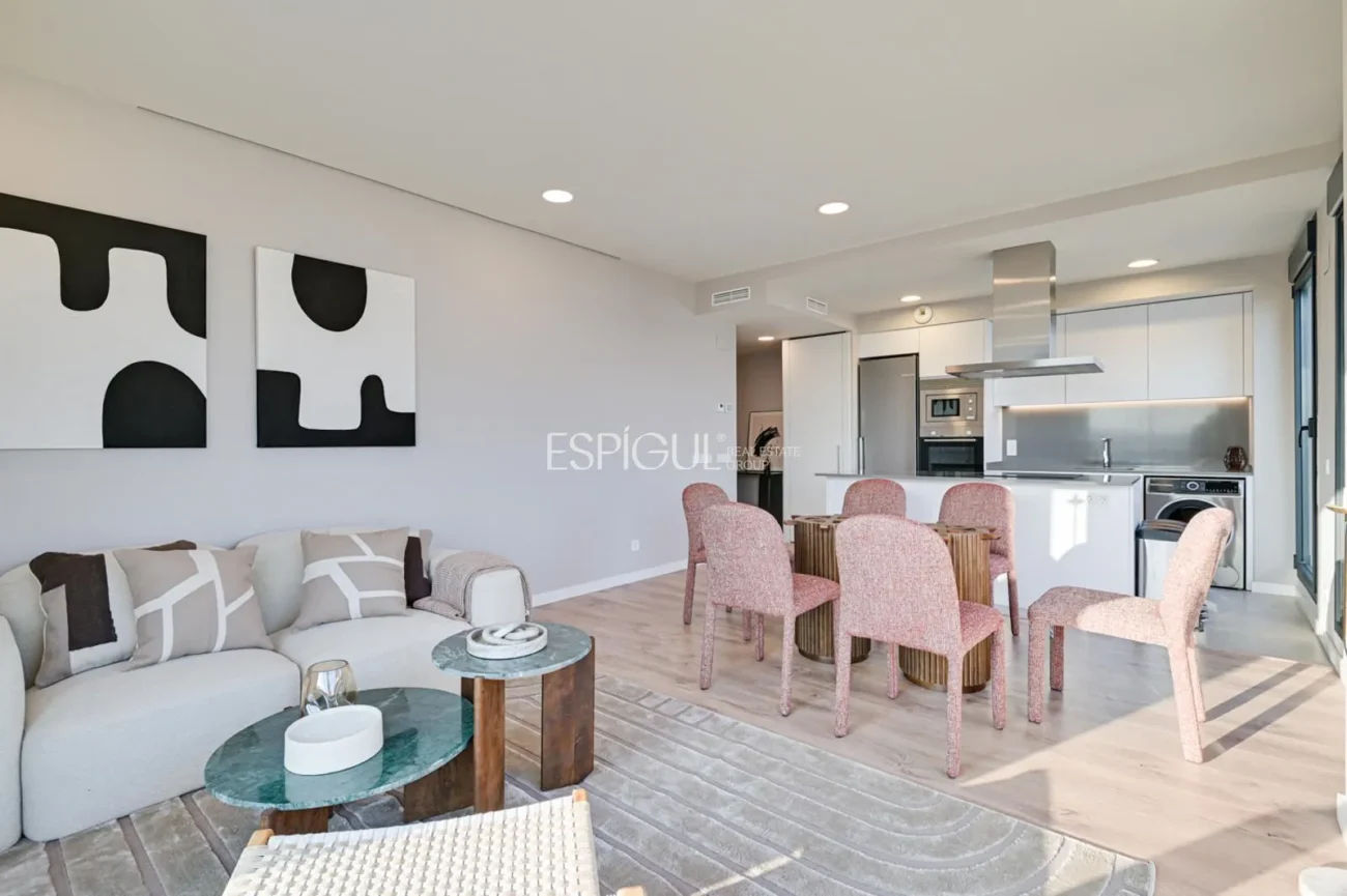 Attique en duplex de construction neuve à Montgat, à 100 m de la mer