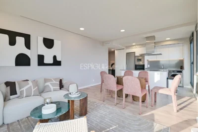 Attique en duplex de construction neuve à Montgat, à 100 m de la mer