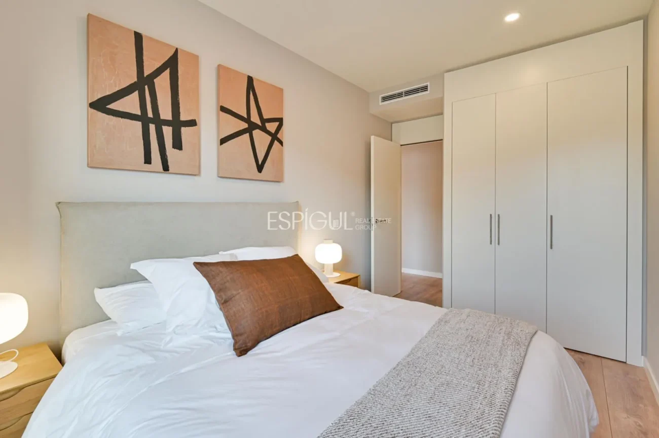 Attique en duplex de construction neuve à Montgat, à 100 m de la mer