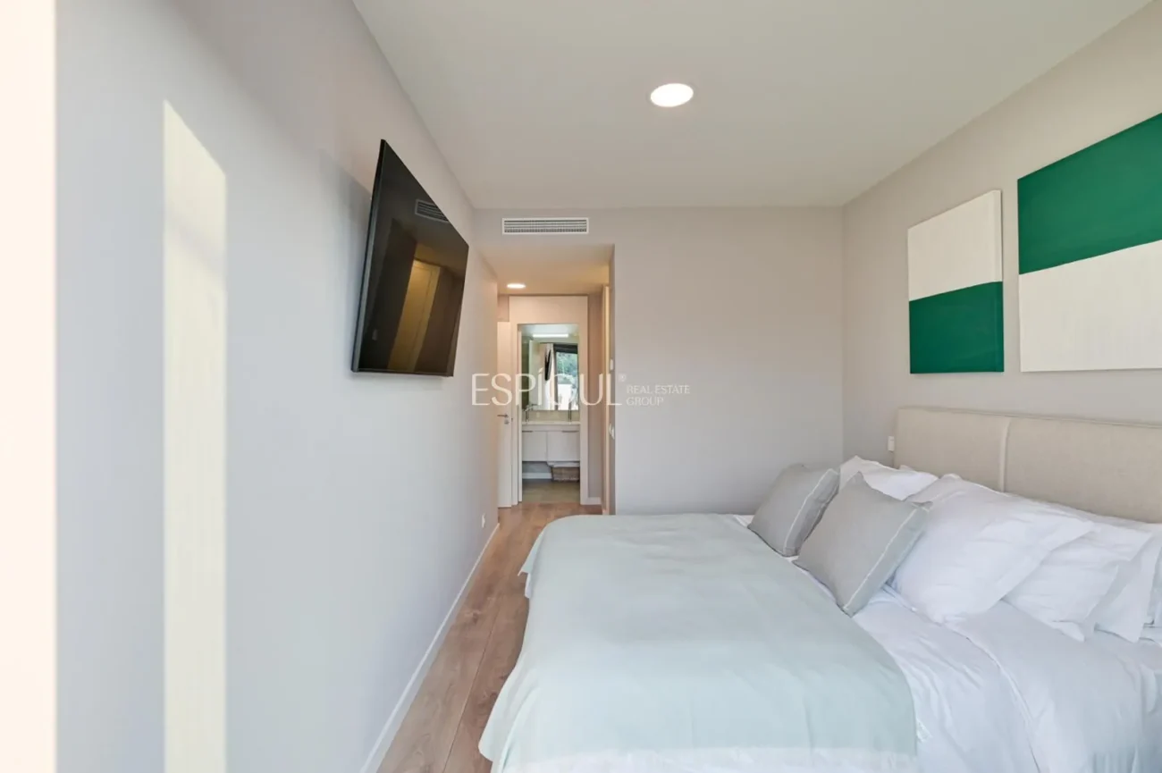 Attique en duplex de construction neuve à Montgat, à 100 m de la mer