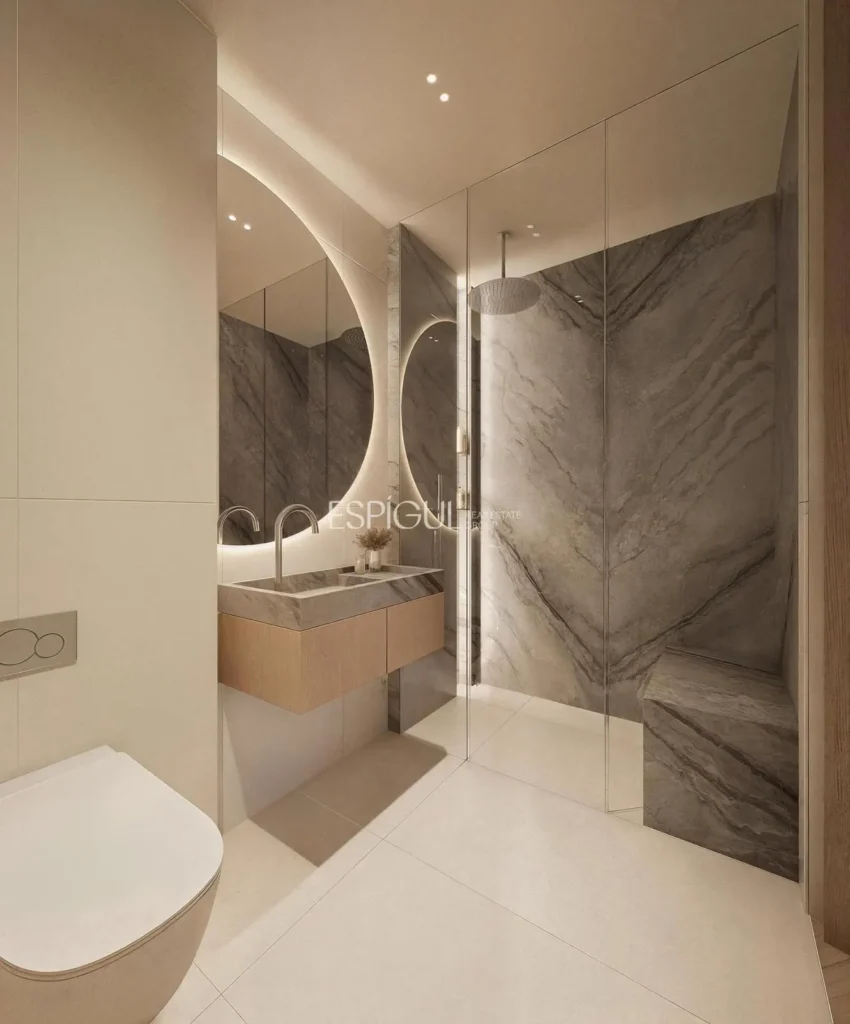 Ático en venta a reformar en Jerónimos