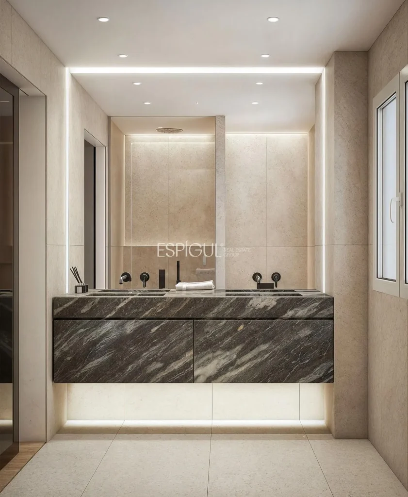 Ático en venta a reformar en Jerónimos