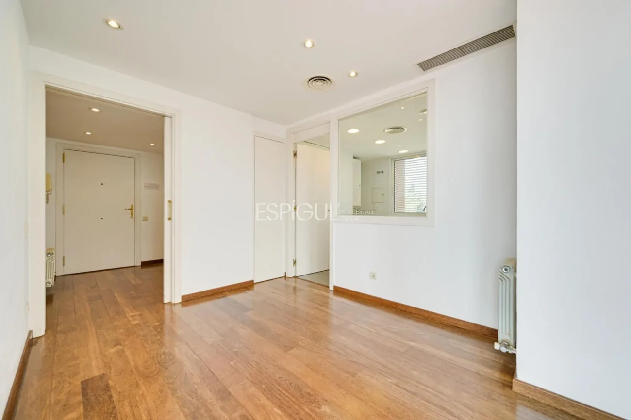 Penthouse for sale in Finestrelles, Esplugues de Llobregat