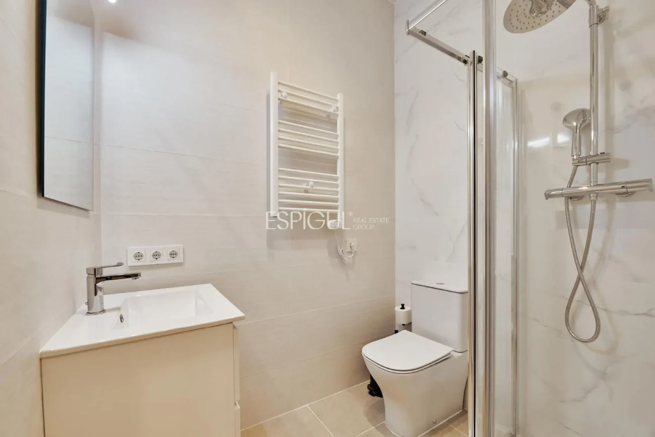 Ground floor on Juan Bravo Street, Salamanca District