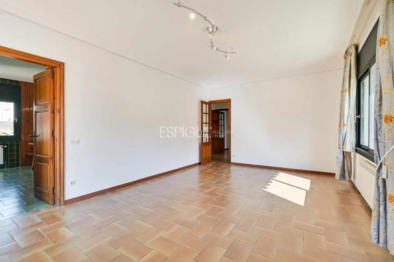 Casa a refomar en venda