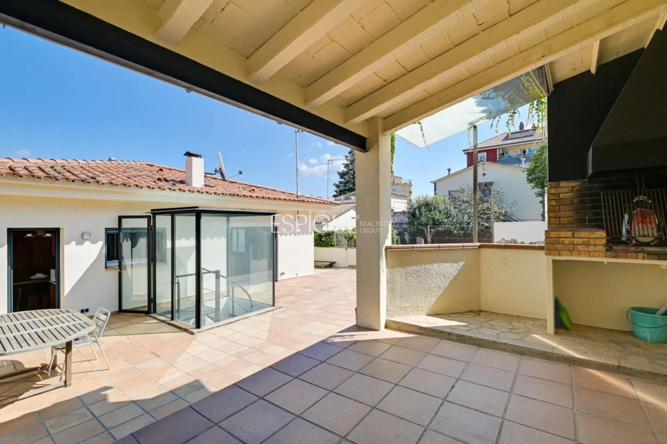 Casa a refomar en venda