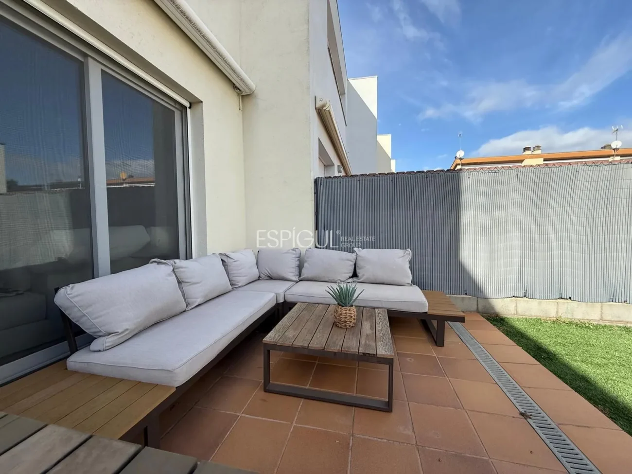 Casa en alquiler en Vilablareix
