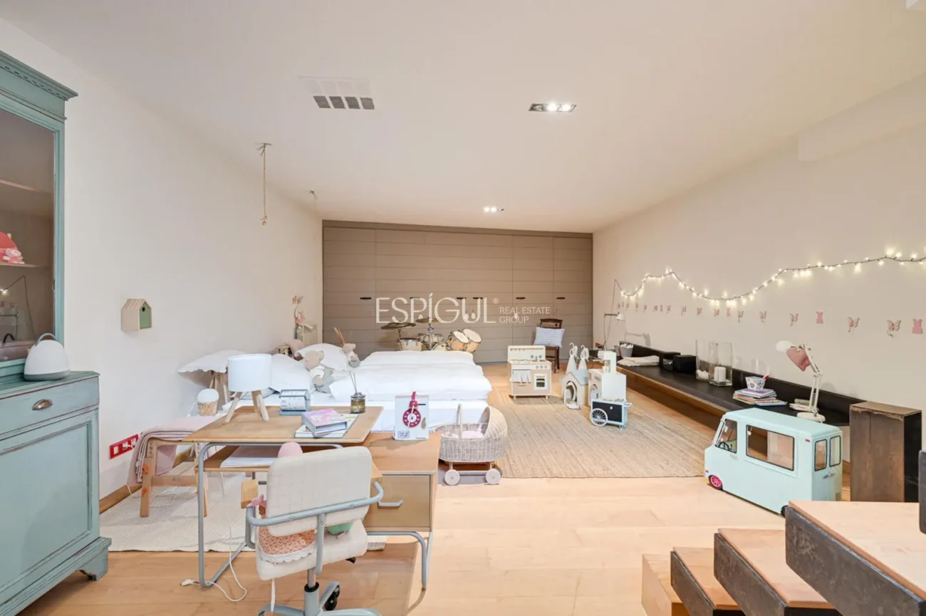 Detached House in Tiana: Brightness and Comfort on one Floor.