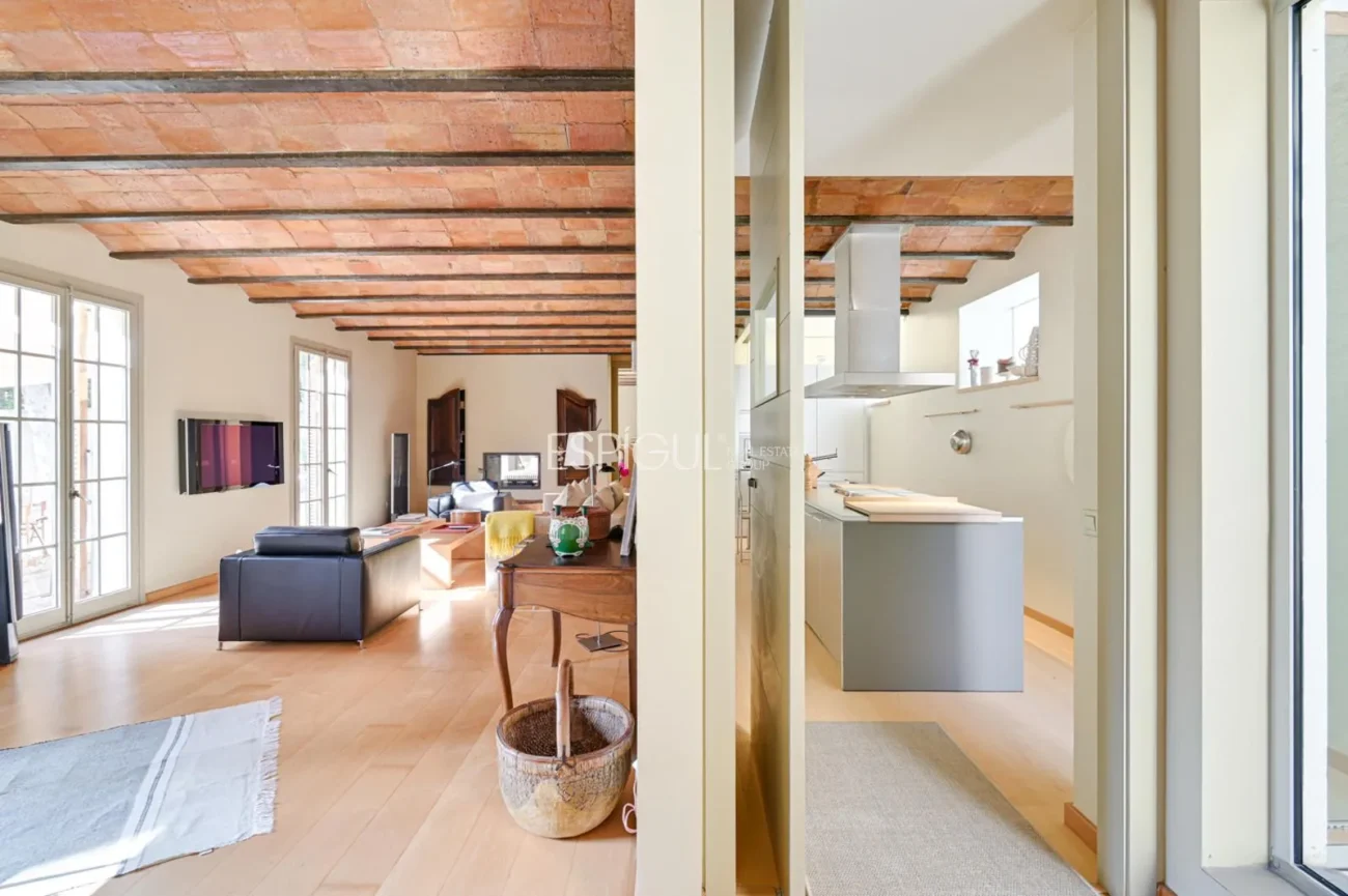 Detached House in Tiana: Brightness and Comfort on one Floor.