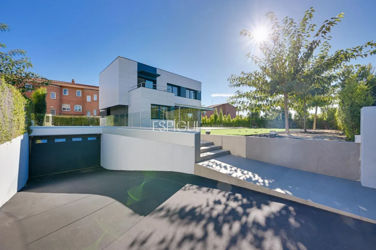 High-end Detached House in Sant Andreu De Llavaneres