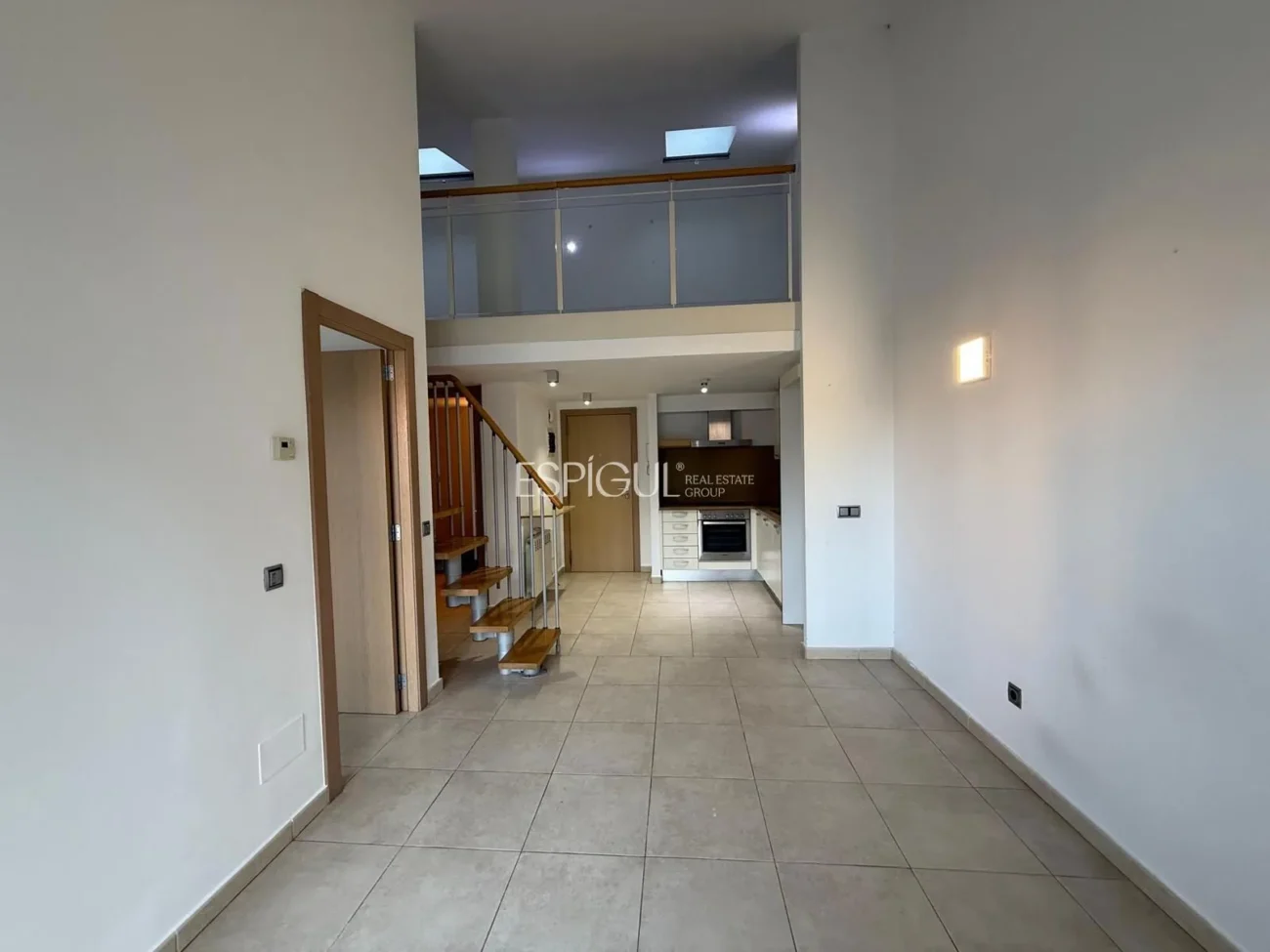 Two-bedroom Duplex for Rent