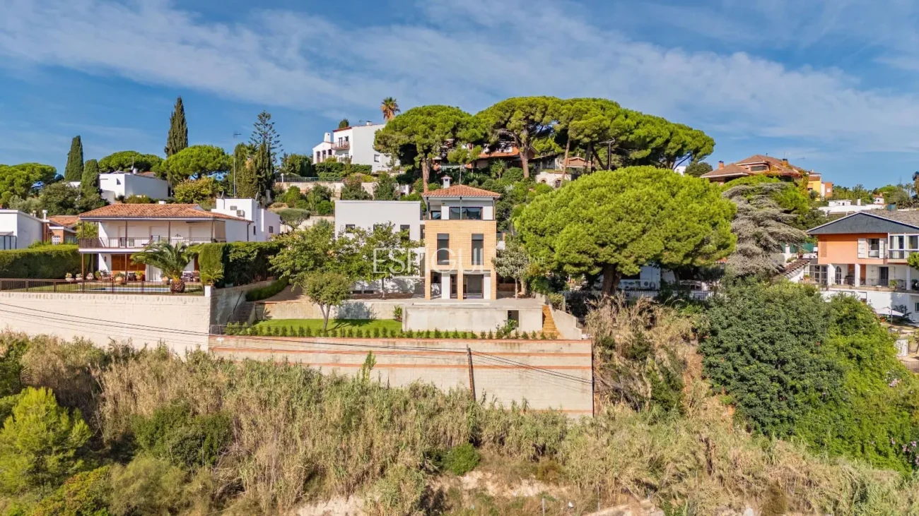 Spektakuläres Haus mit Meerblick in Arenys de Mar