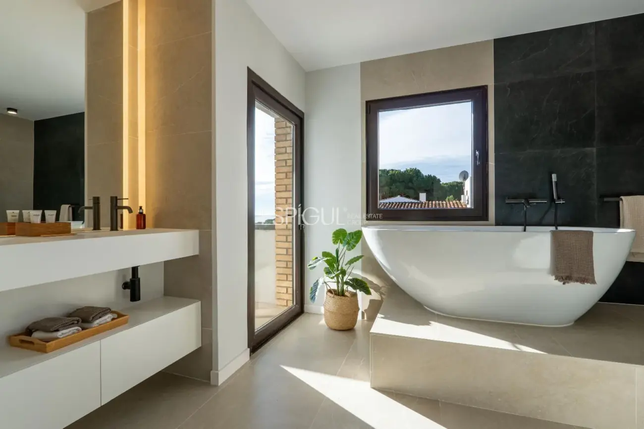 Spectacular House with Sea Views in Arenys De Mar