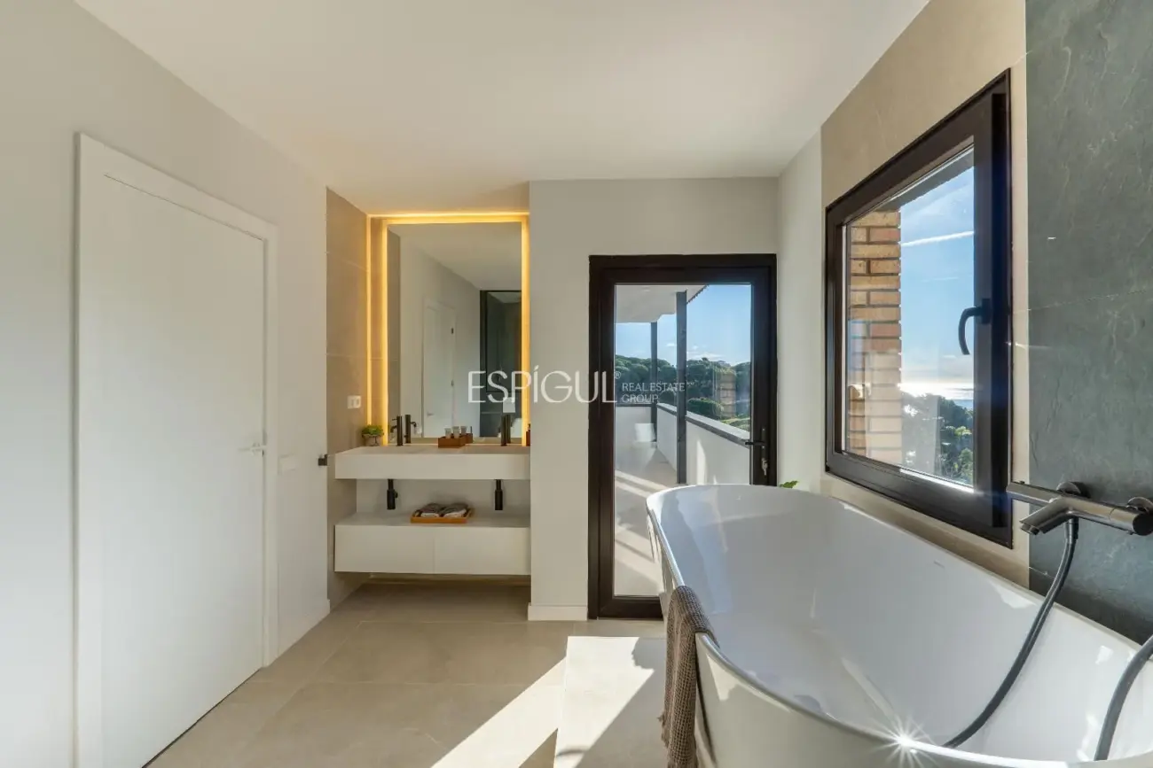 Spectacular House with Sea Views in Arenys De Mar