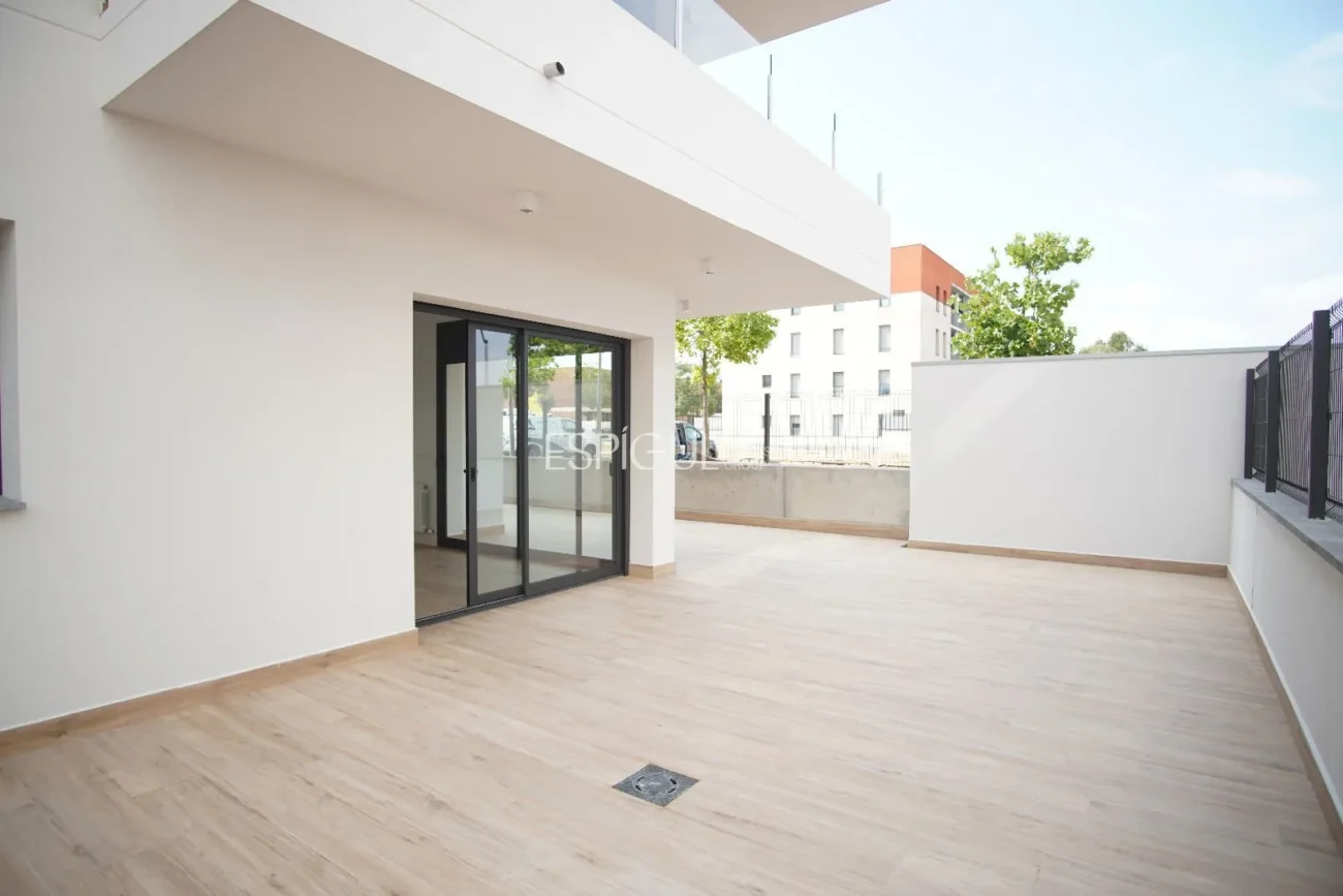 Estrena planta baixa amb gran jardí – Terrasses de Vilablareix