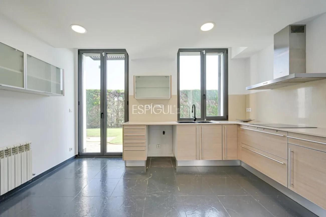 Exclusive Property by the Golf Course of Sant Vicenç de Montalt