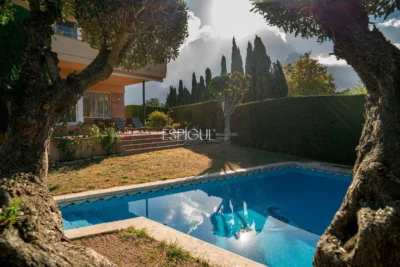 Exclusive Villa with Pool in the Heart of Mont-Ras