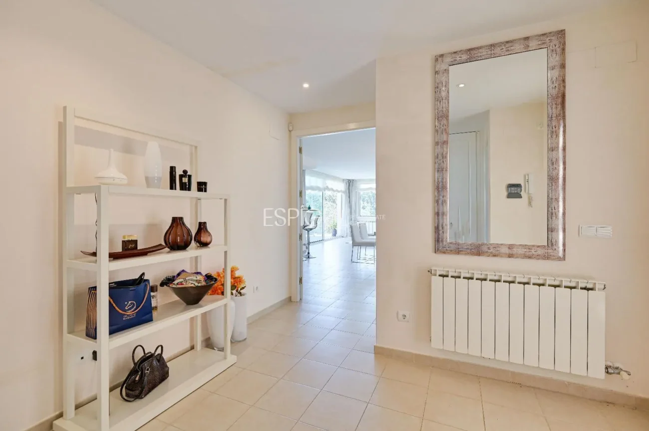 Exclusiva vila amb piscina i vistes panoràmiques a Platja d’Aro