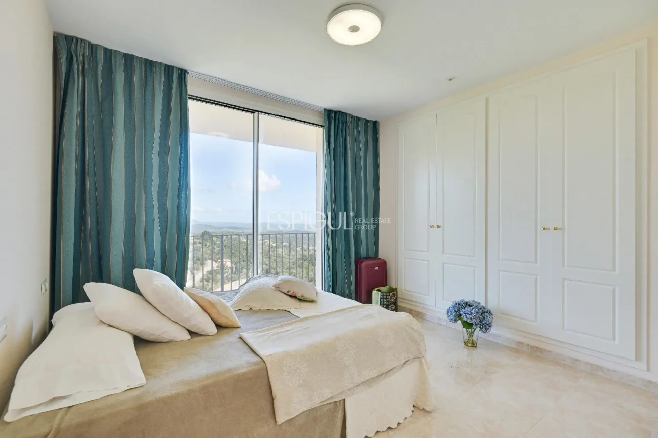 Exclusiva vila amb piscina i vistes panoràmiques a Platja d’Aro