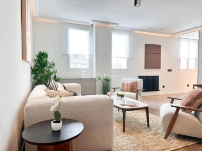 Exclusive Luxury Apartment in Goya – Fifth Floor Exterior with Complete Renovation.