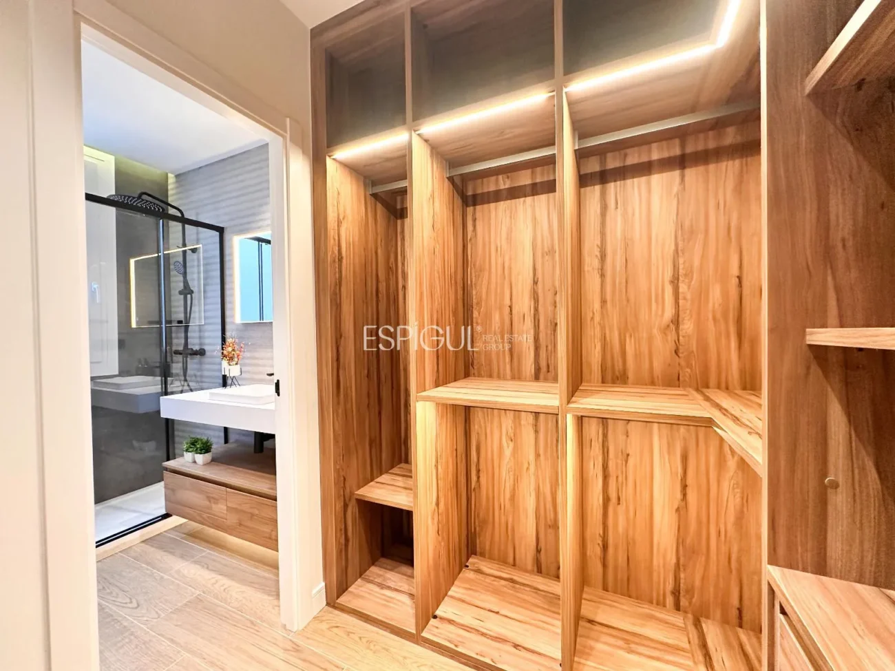 Appartement de luxe exclusif à Goya – Cinquième étage extérieur avec rénovation intégrale.