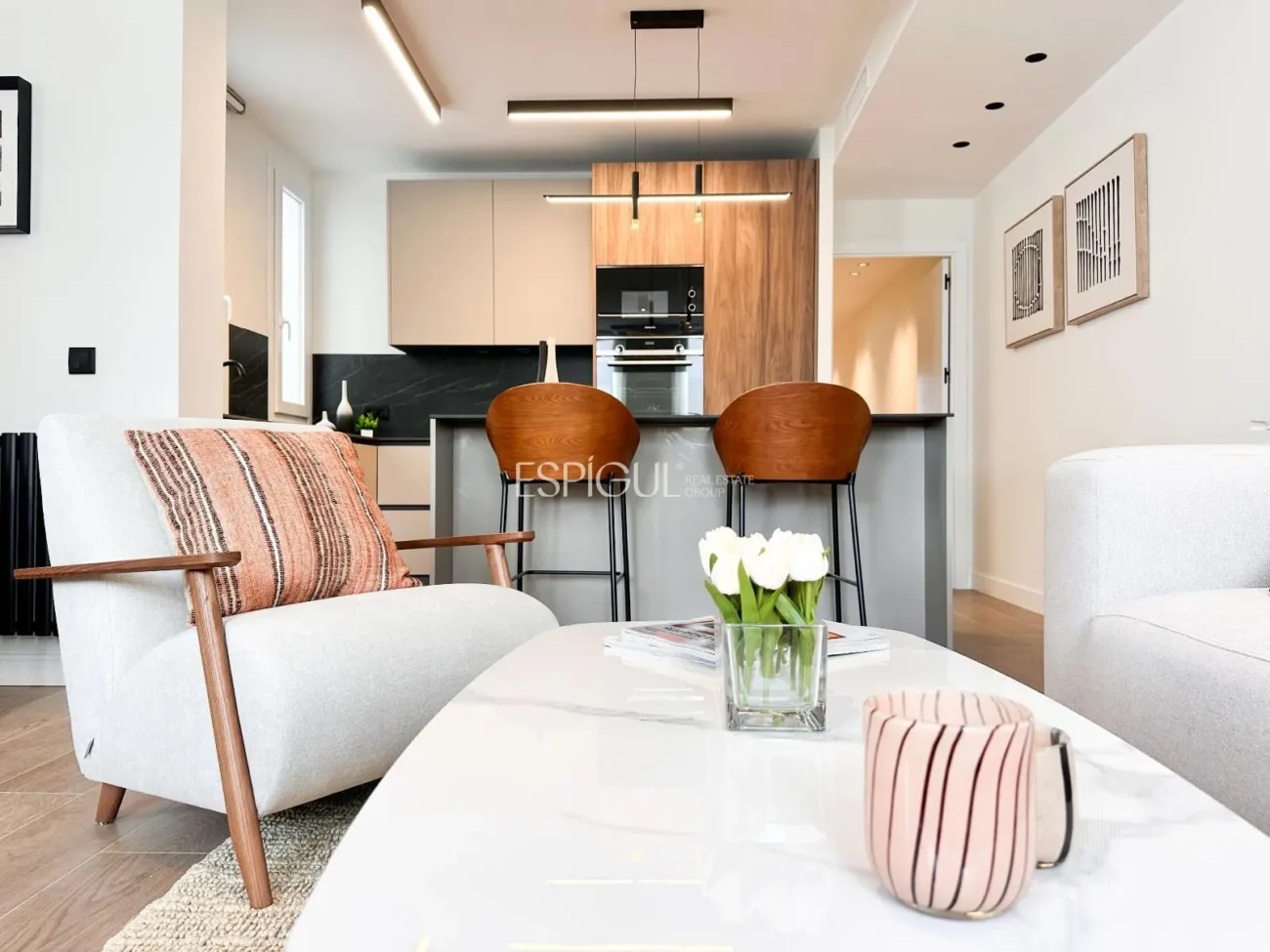 Appartement de luxe exclusif à Goya – Cinquième étage extérieur avec rénovation intégrale.