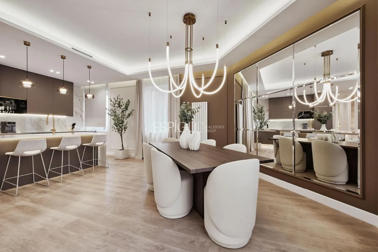 Exclusivo piso de lujo en Juan Bravo, Barrio de Salamanca