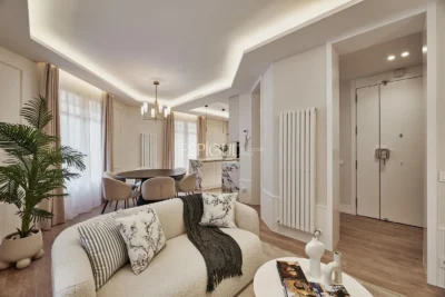 Exclusivo piso exterior en Calle Goya