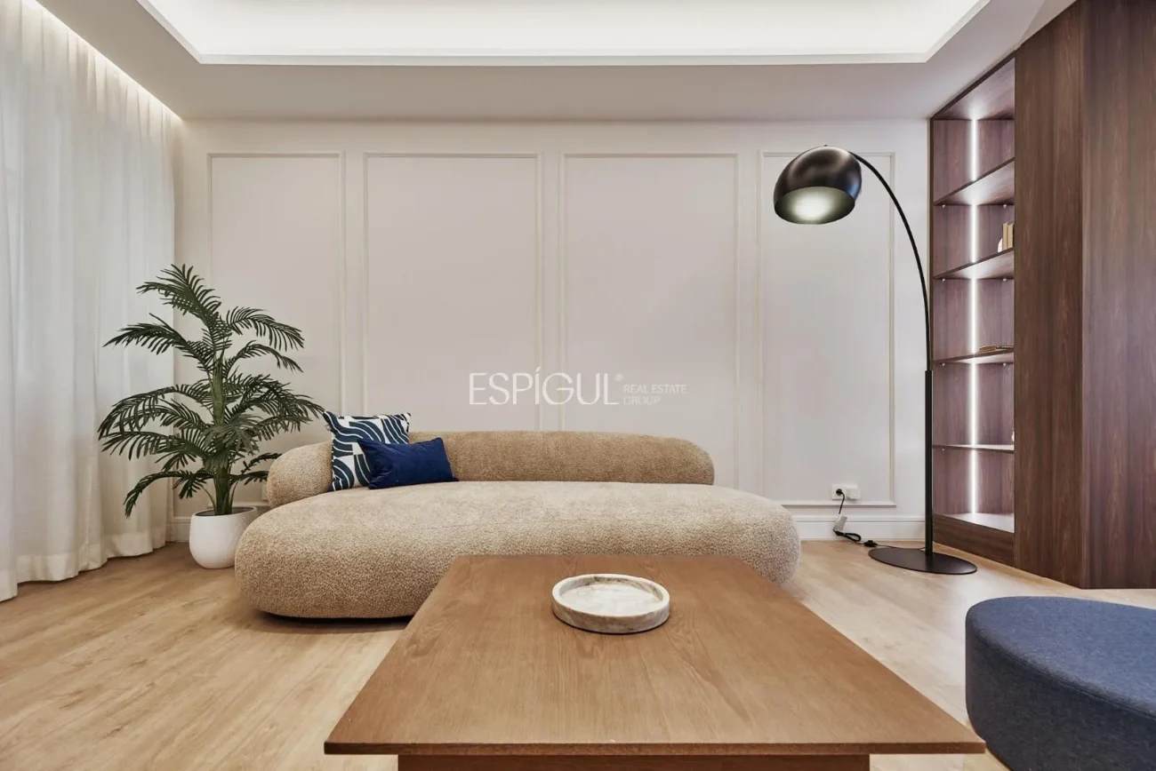 Exclusive Luxury Renovated Apartment in Francisco Silvela