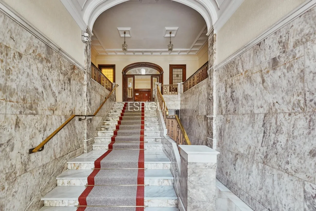 Exclusive Luxury Renovated Apartment in Francisco Silvela