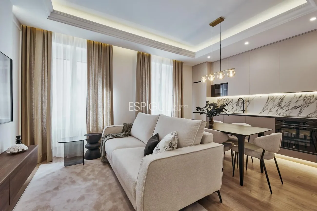 Hermoso piso en venta en Calle Don Ramon de La Cruz